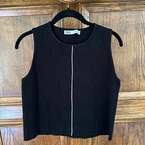 ZARA Black Knit Tank Top with White line down the middle EUC Women’s Size Large